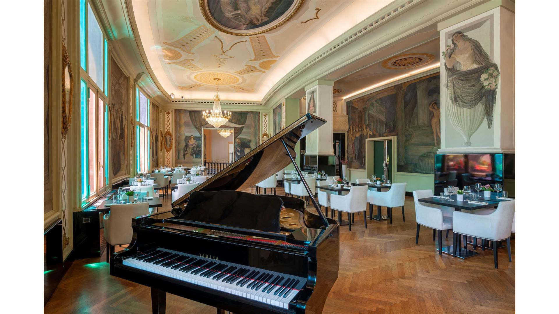 GRAND HOTEL PALACE
