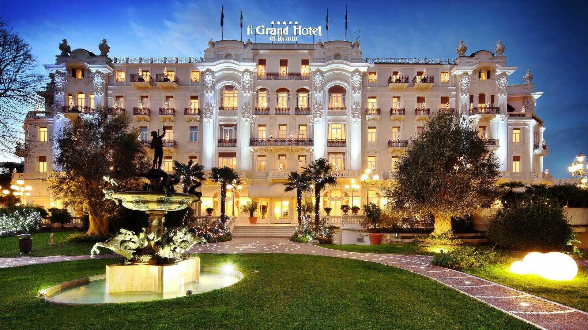 GRAND HOTEL RIMINI E RESIDENZA PARCO FELLINI